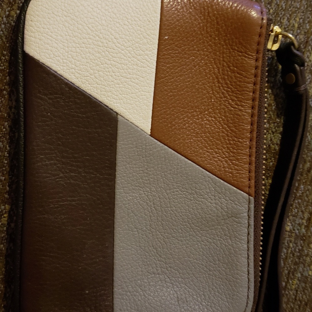 Fossil Sofia wristlet brown w/multi